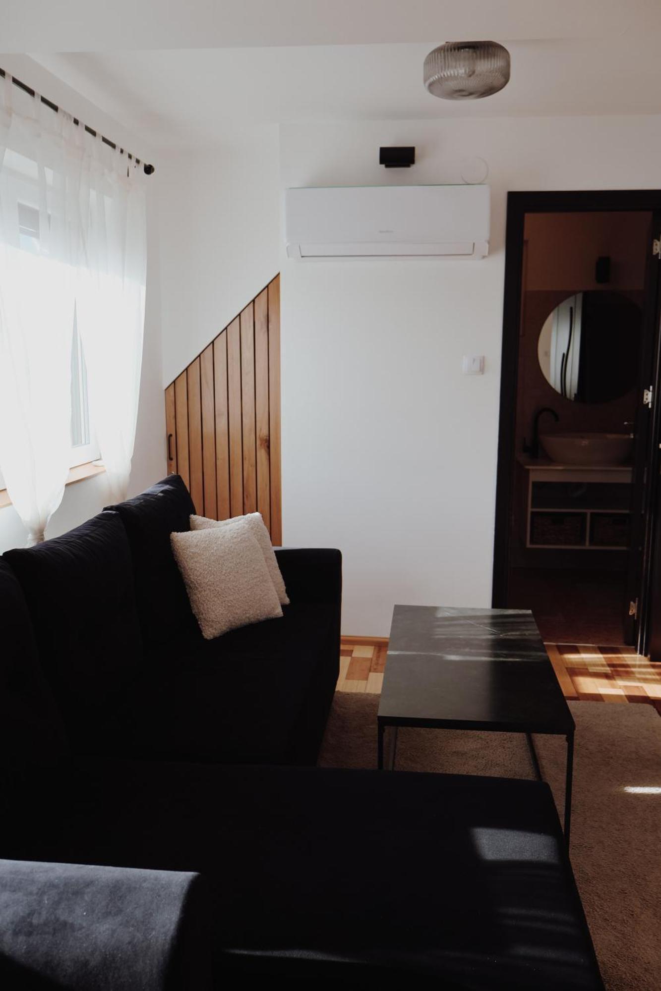 Doux Apartman Одорхею-Секуйеск Экстерьер фото
