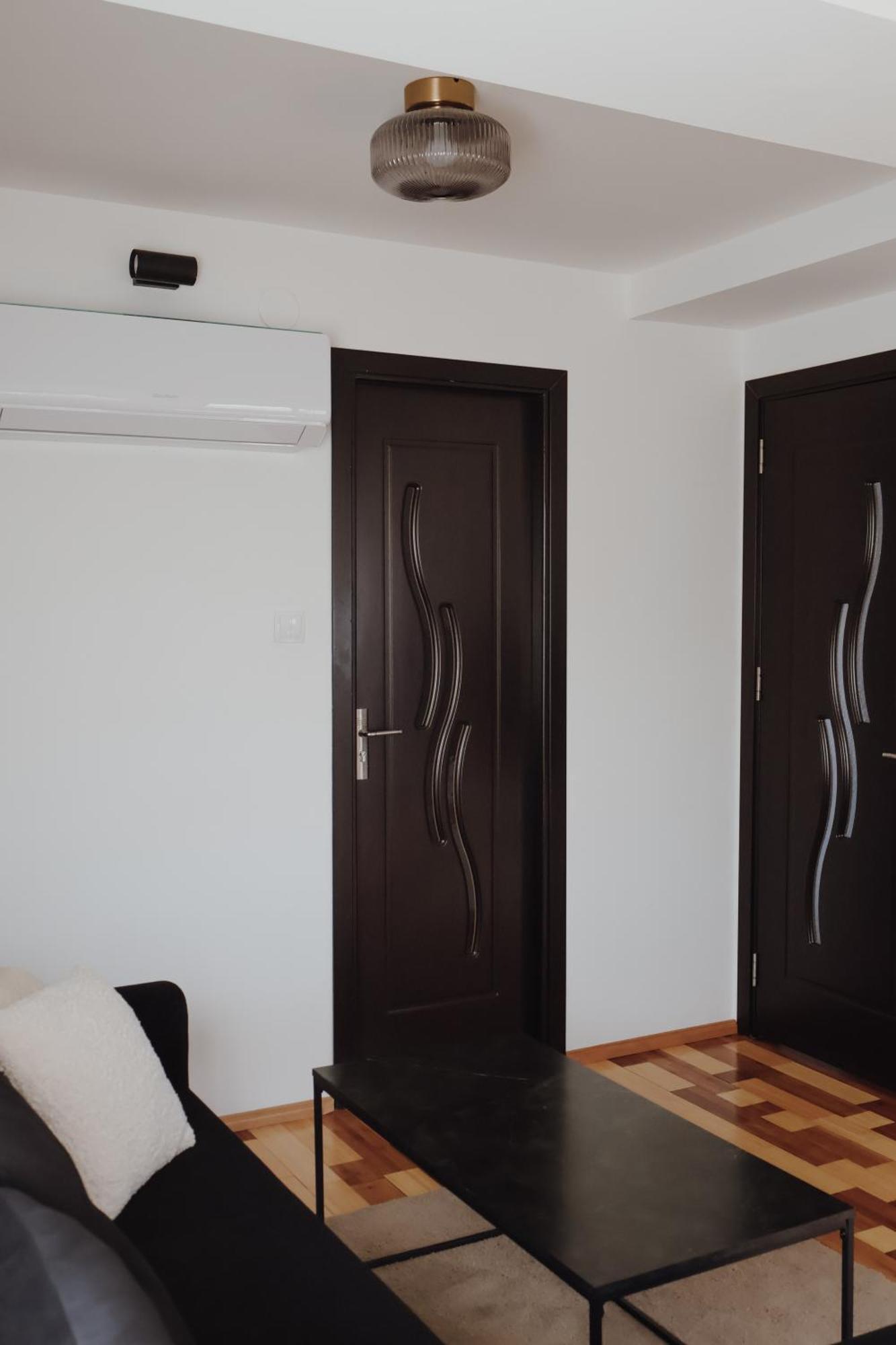 Doux Apartman Одорхею-Секуйеск Экстерьер фото